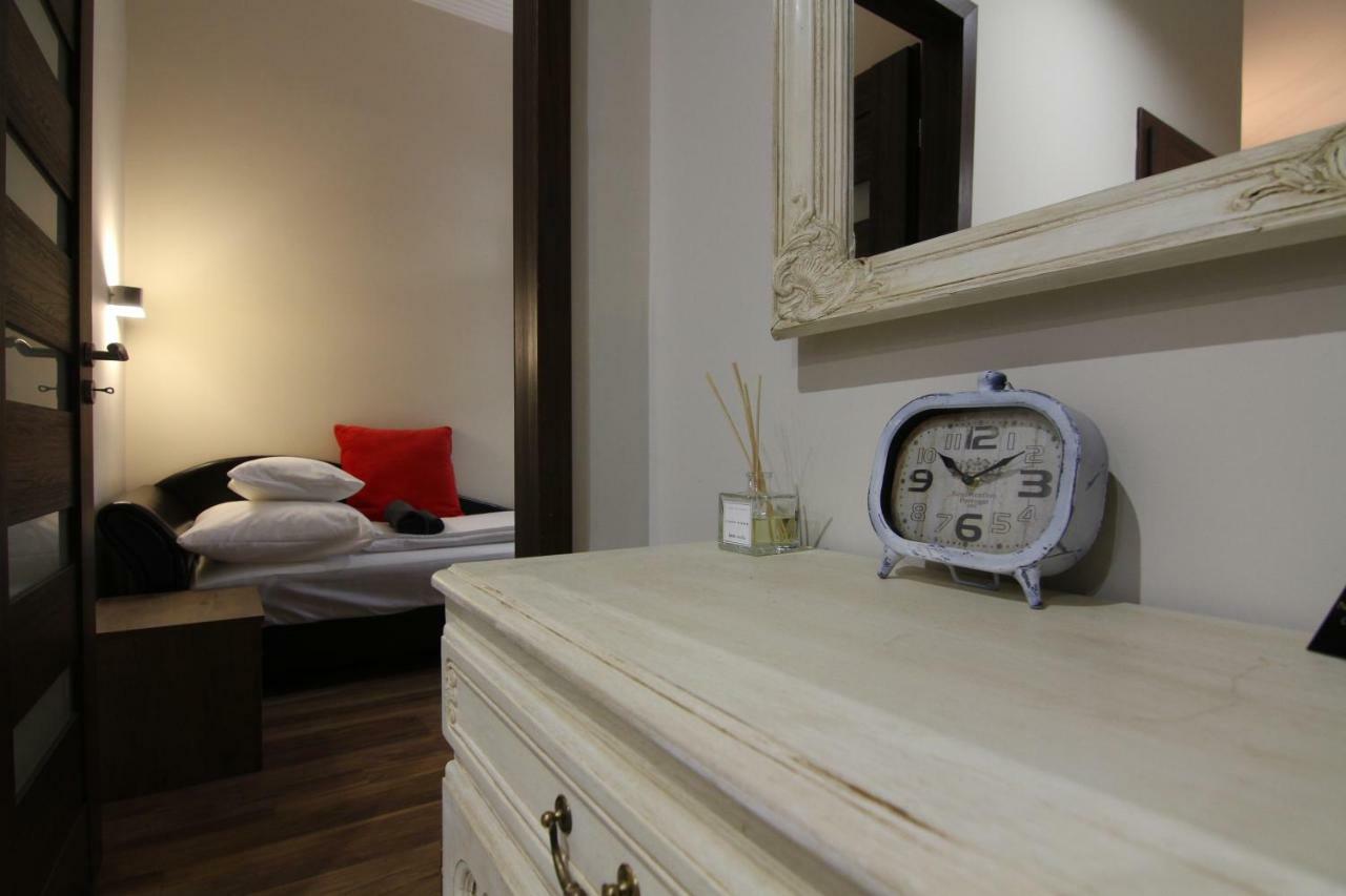 Center Of The Center, The Grand Deluxe Apartment Budapest Exterior photo